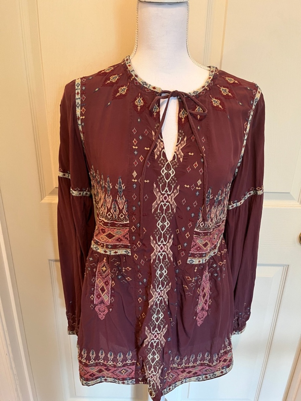 Johnny Was Biya silk embroidered Deliza blouse size S